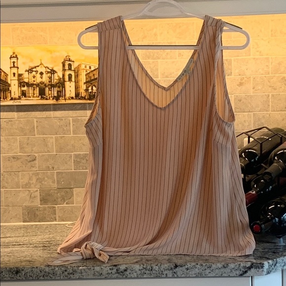 Cleo Pink Sleeveless Tie Front Top - Picture 1 of 4